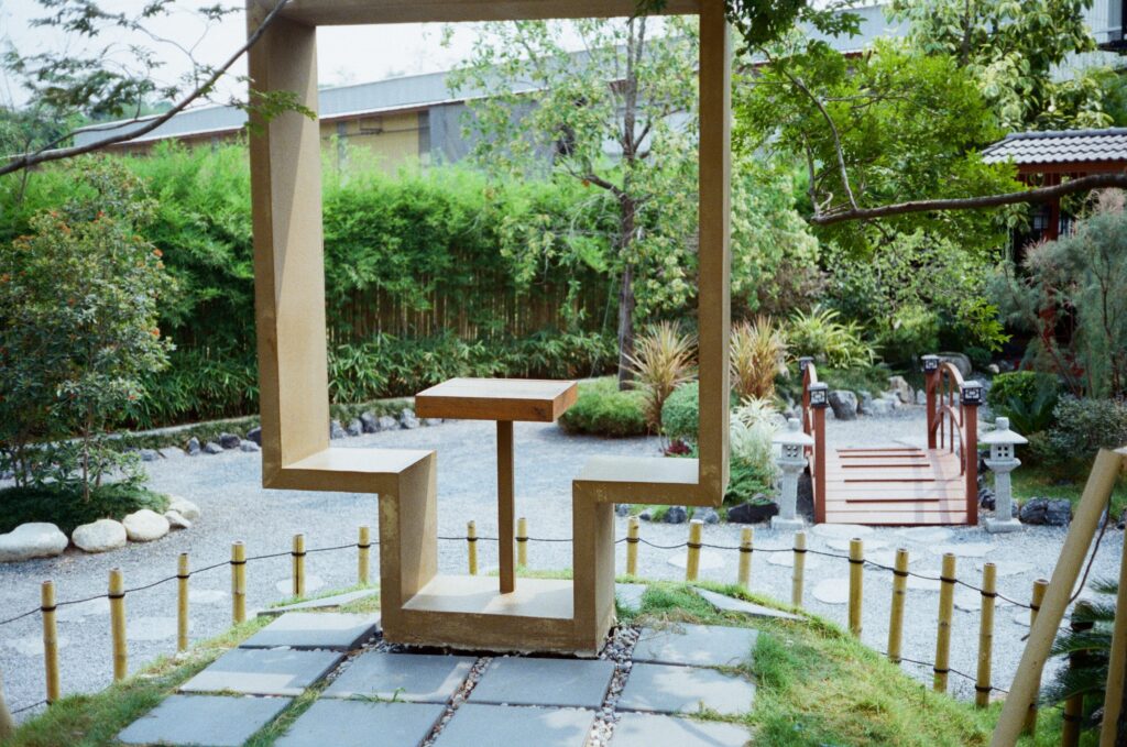 000004200009-1024x679